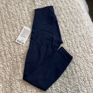 lululemon Instill Tight 25” True Navy size 4